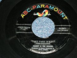 画像1: DANNY and The JUNIORS - AT THE HOP : SOMETIMES  (Ex+/Ex+ )   / 1957 US AMERICA ORIGINAL Used 7" Single  