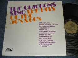 画像1: THE CHIFFONS - SING THE HITS OF THE 50's & 60's (Ex++/Ex+++)  / 1979 US AMERICA ORIGINAL Used LP  