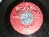THE EARLS - A)LIFE IS BUT A DREAMB)IT'S YOU  (VG+++/VG+++) / 1961 US AMERICA ORIGINAL Used 7" inch SINGLE 