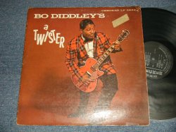 画像1: BO DIDDLEY -  A TWISTER (Ex-/VG++ BB, EDSP, STOFC) / 1962 US AMERICA ORIGINAL 1st Press "BLACK with SILVER PRINT Label" MONO Used LP 