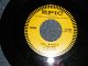 The KOSSOL SISTERS - A) MR. WINTER  B) KISSIN' COUSINS (Ex++/Ex+++) / 1956 US AMERICA Original Used 7" Single 