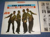 THE DRIFTERS - UNDER THE BOARDWALK (1st PRESS JACKET) (Ex+/Ex+++)  / 1964 US AMERICA  ORIGINAL 1st Press "GREEN & BLUE with BLACK FUN Label" "MULTI-COLOR Photo on FRONT Cover in WHITE Jacket" STEREO Used LP  