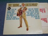 画像: PAT BOONE - SINGS GUESS WHO? / US ORIGINAL LP / US ORIGINAL Mono Used LP  