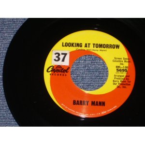 画像: BARRY MANN - LOOKING AT TOMORROW / 1966 US ORIGINAL 7" SINGLE  