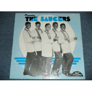 画像: THE SAUCERS  - PRESENTING THE SAUCERS  ( SEALED )  / 1990's? US AMERICA  Ist Issue on LP "Brand New SEALED " LP