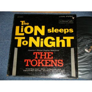 画像: THE TOKENS - THE LION SLEEPS TONIGHT (Ex/Ex+ Looks:VG+++  Tape Seam TEAROFC ) / 1961 US AMERICA ORIGINAL STEREO Used LP    