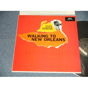 画像: FATS DOMINO - WALKING TO NEW ORLEANS (MINT-/Ex+++ Looks:MINT-)  /1983 FRANCE FRENCH REISSUE MONO Used  LP 