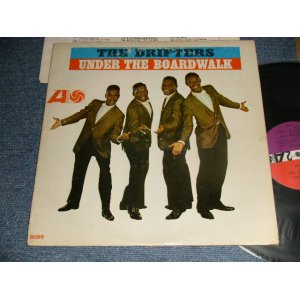 画像: THE DRIFTERS - UNDER THE BOARDWALK (1st PRESS JACKET) (VG+++/Ex++ A-2:VG WOBC, EDSP) / 1964 US AMERICA ORIGINAL 1st Press "GREEN & BLUE with BLACK FUN Label" "MULTI-COLOR Photo on FRONT Cover in WHITE Jacket" MONO Used LP