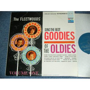 画像: THE FLEETWOODDS - SING THE BEST GOODIES OF THE OLDIES / 1962 US ORIGINAL Turquoice Label With DOLPHIN on Top Used STEREO LP 