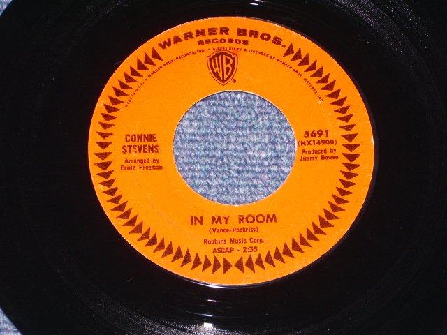 画像: CONNIE STEVENS - DON'T YOU WANT TO LOVE ME / 1966 US ORIGINAL 7" Single