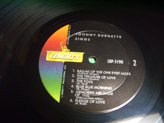 画像: JOHNNY BURNETTE - JOHNNY BURNETTE SINGS /1961 US ORIGINAL MONO LP  