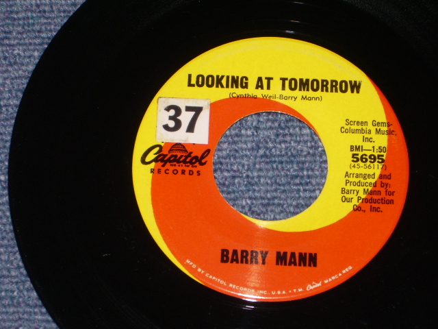 画像1: BARRY MANN - LOOKING AT TOMORROW / 1966 US ORIGINAL 7" SINGLE  