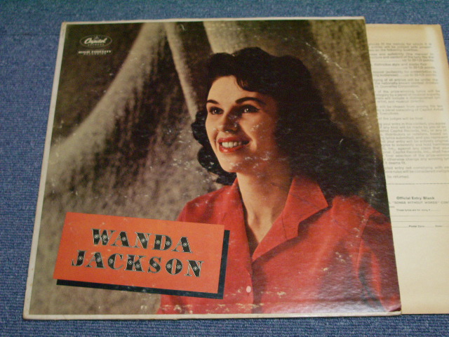 画像1: WANDA JACKSON - WANDA JACKSON : Debut Album (Ex/Ex+ EDSP) / 1958 US AMERICA ORIGINAL 1st Press "BLACK With RAINBOW CAPITOL logo on Left Side Label" MONO Used LP