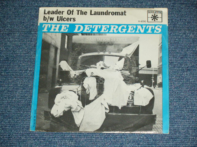 画像: THE DETERGENTS - LEADER OF THE LAUNDROMAT (by BOYS GROUP!!!  Similar of The SHANGRI-LAS song 'LEADER OF THE PACK' ) / 1964 US AMERICA ORIGINALIE Used 7" inch Single  With PICTURE SLEEVE 