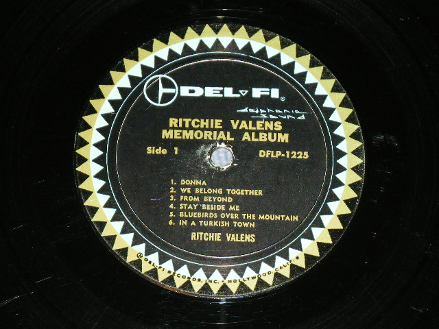画像: RITCHIE VALENS - HIS GREATEST HITS ( WHITE COLOR COVER : Ex-/VG+++  ) / 1963 US ORIGINAL mono LP