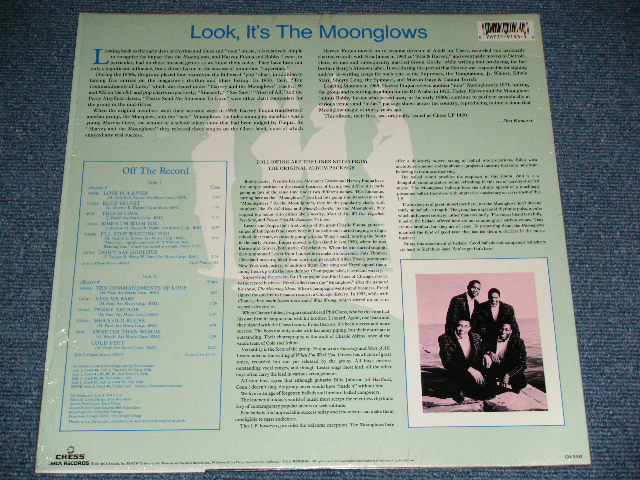 画像: THE MOONGLOOWS - LOOK!-IT'S THE MOONGLOWS / 1987 US AMERICA REISSUE  Used LP