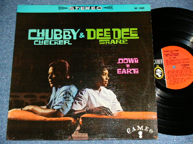 画像1: CHUBBY CHECKER & DEE DEE SHARP - DOWN & EARTH / 1962 US AMERICA ORIGINAL STEREO Used LP 