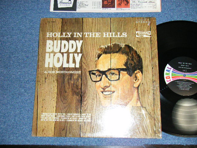 画像1: BUDDY HOLLY - HOLLY IN THE HILLS ( Ex+++/MINT- ) /  1965 US AMERICA ORIGINAL "MULI COLOR BAR on LABEL" STEREO Used LP
