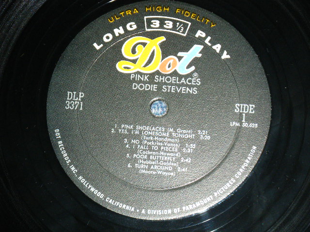 画像: DODIE STEVENS -  PINK SHOEIACES  (Ex+++/MINT- EDSP) / 1961 US AMERICA ORIGINAL MONO Used LP