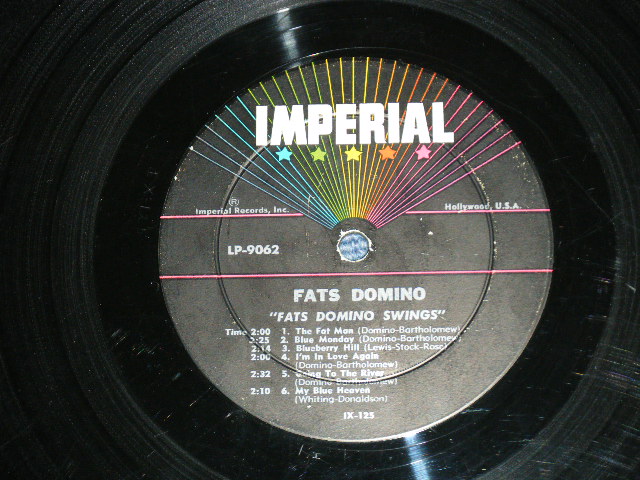画像: FATS DOMINO - FATS DOMINO SWINGS (Ex++/Ex+++)  / 1959 US AMERICA ORIGINAL "1st press 5 STARS Label"  MONO Used  LP 
