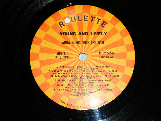画像: ANITA HUMES With THE ESSEX -  YOUNG & LIVELY ( Ex++/Ex+++) / 1964 US AMERICA ORIGINAL MONO Used LP  