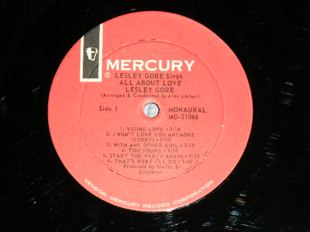 画像: LESLEY GORE - ALL ABOUT LOVE ( Ex, VG+++/Ex )   / 1965 US AMERICA ORIGINAL "RED LABEL" MONO Used  LP  