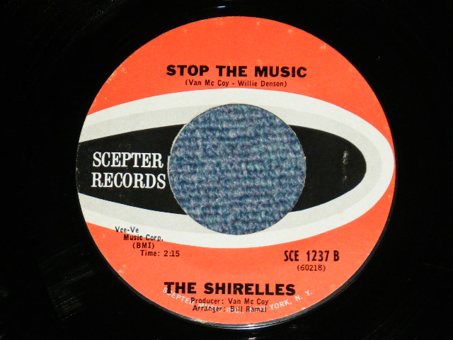 画像: THE SHIRELLES - IT'S LOVE THAT REALLY COUNTS : STOP THE MUSIC ( MINT-/MINT- ) / 1962 US AMERICA  Used 7" SINGLE