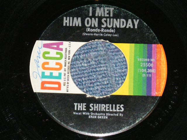画像1: THE SHIRELLES - I MET HIM ON A SUNDAY : MY LOVE IS A CHARMS ( Ex+/Ex ) / 1960's US AMERICA 2nd Press Used  7" SINGLE