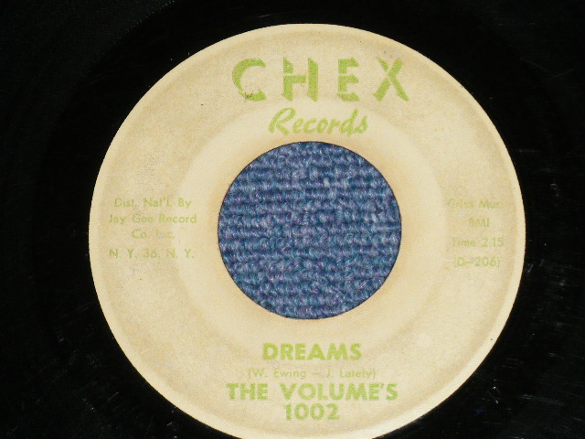 画像: The VOLUMES - I LOVE YOU : DREAMS ( VG+/VG+ ) / 1962 US AMERICA ORIGINAL 2nd Press "With DITRIBUTE by Jay-Gee" Label  Used 7" SINGLE 