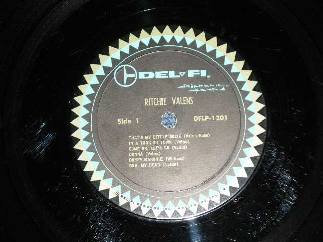 画像: RITCHIE VALENS- RITCHIE VALENCE (VG+++/Ex- : EDSP,SEAM EDSP ) / 1960 Version US AMERICA 2nd Press "BLACK LABELS With a BLUE DIAMOND BORDER" Mono  Used LP