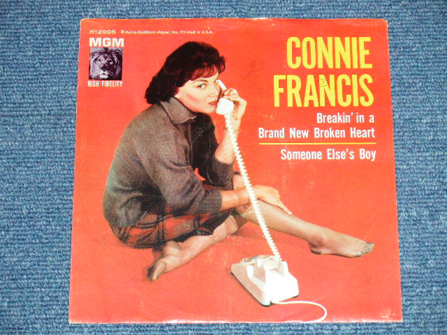 画像1: CONNIE FRANCIS - BREAKIN' IN A BRAND NEW BROKEN HEART : SOMEONE ELSE'S BOY  ( Ex++/non ) / 1961 US AMERICA ORIGINAL Used 7"   PICTURE SLEEVE 