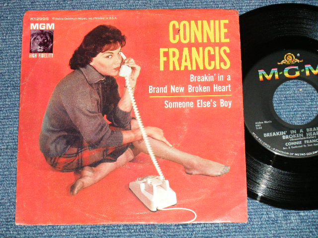 画像1: CONNIE FRANCIS - BREAKIN' IN A BRAND NEW BROKEN HEART : SOMEONE ELSE'S BOY  ( Ex++/Ex+++) / 1961 US AMERICA ORIGINAL Used 7" SINGLE  With PICTURE SLEEVE 