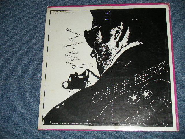 画像: CHUCK BERRY -  SWEET LITTLE ROCK AND ROLLER  ( SEALED ) / 1974  US AMERICA  "BRAND NEW SEALED"    LP 