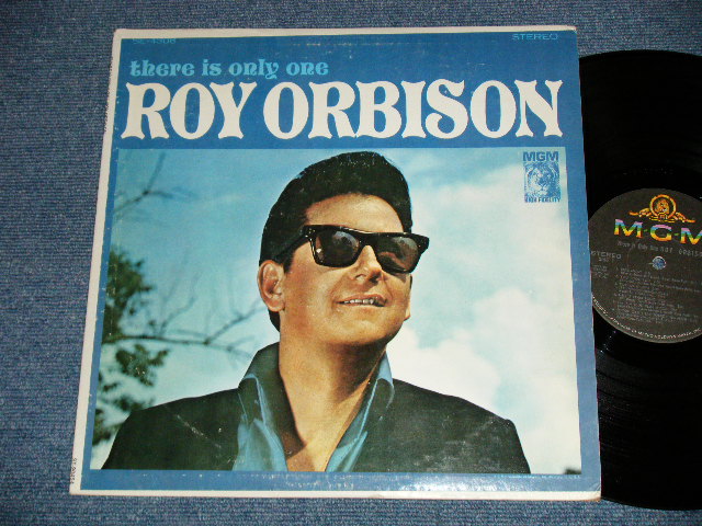 画像1: ROY ORBISON -  THERE IS ONLY ONE ( Ex++/Ex+++ LOOooks:Ex++)  / 1965  US AMERICA ORIGINAL "CAPITOL RECORDS CLUB" STEREO Used  LP