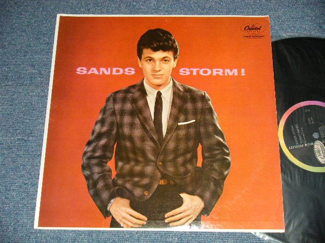 画像1: TOMMY SANDS - SANDS STORM (Ex++/Ex B-4:VG++)  / 1958 US AMERICA ORIGINAL "BLACK with RAINBOW Logo on LEFT SIDE Label" MONO Used LP