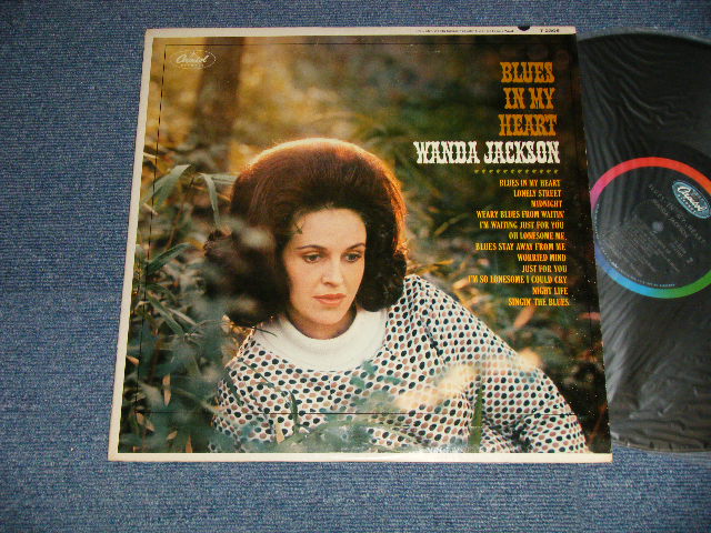 画像1: WANDA JACKSON - BLUES IN MY HEART (Ex++/Ex++) / 1965 US AMERICA ORIGINAL 1st Press "BLACK with RAINBOW CAPITOL LOGO on TOP Label"  MONO Used  LP