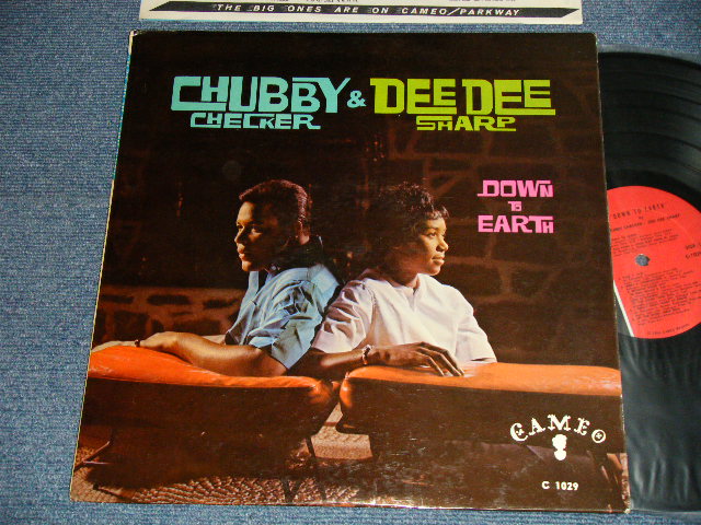画像1: CHUBBY CHECKER & DEE DEE SHARP - DOWN & EARTH (Ex+++, EX+/Ex++) / 1962 US AMERICA ORIGINAL MONO Used LP 